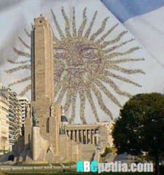 foto del monumento a la bandera argentina